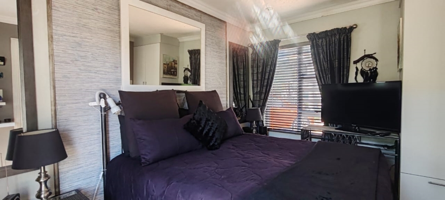 4 Bedroom Property for Sale in Melodie North West